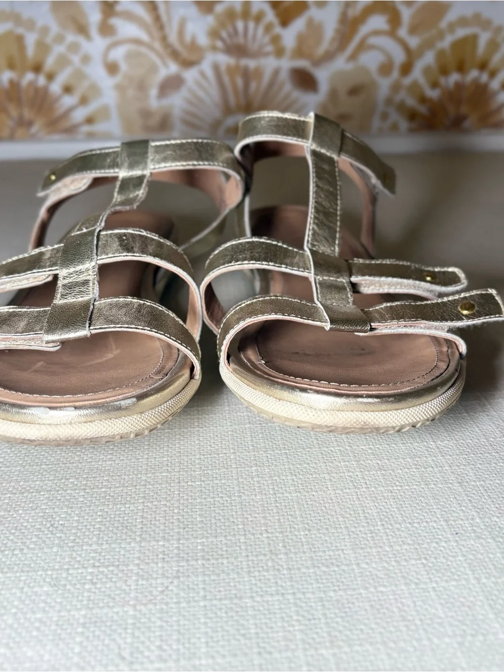 David Tate Gold Metallic Strappy Flat Sandals Resort Coastal Chic Shoes